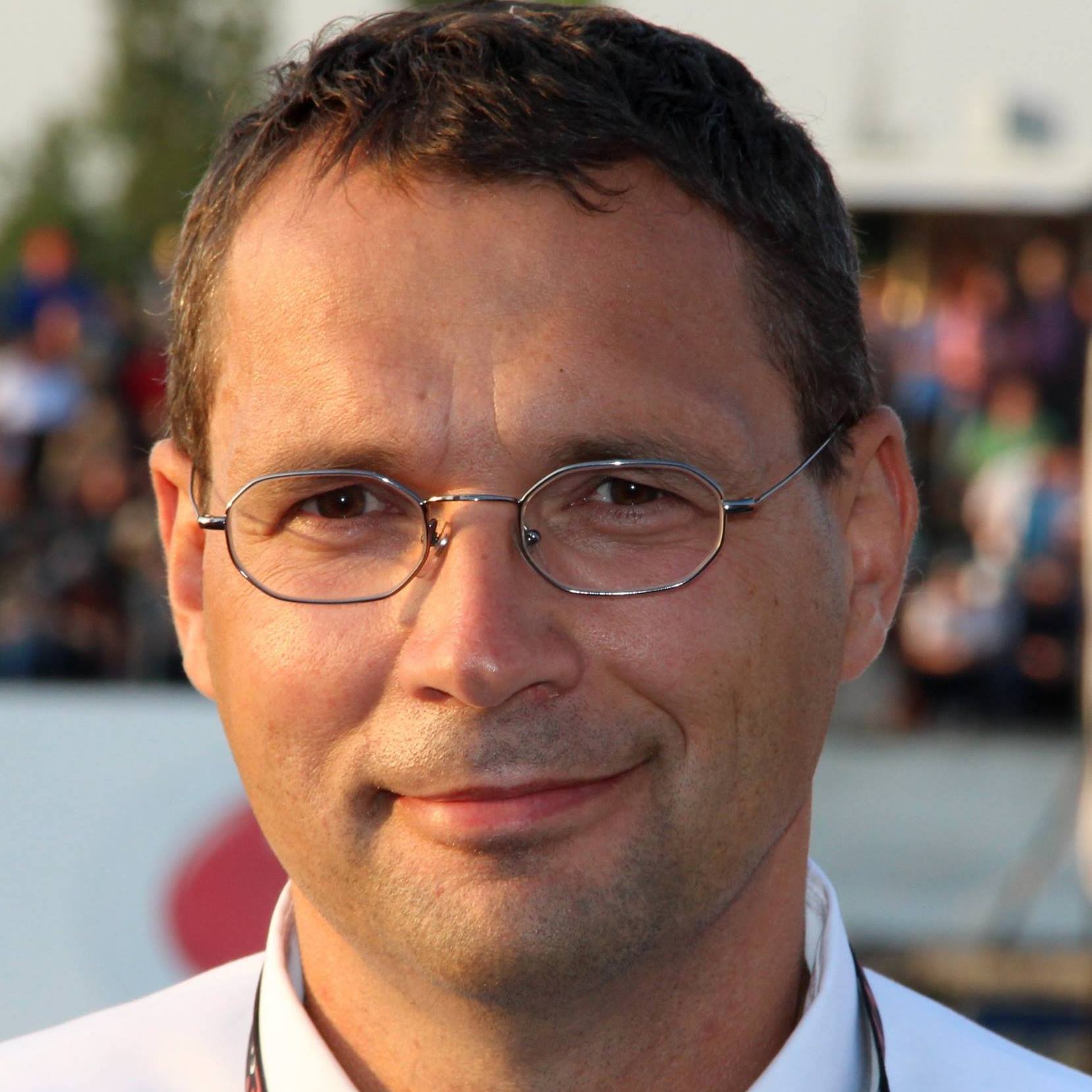 BERND SAGERT <font size=1px>(kommissarischer Präsident)<br>Kurzportrait</font>
